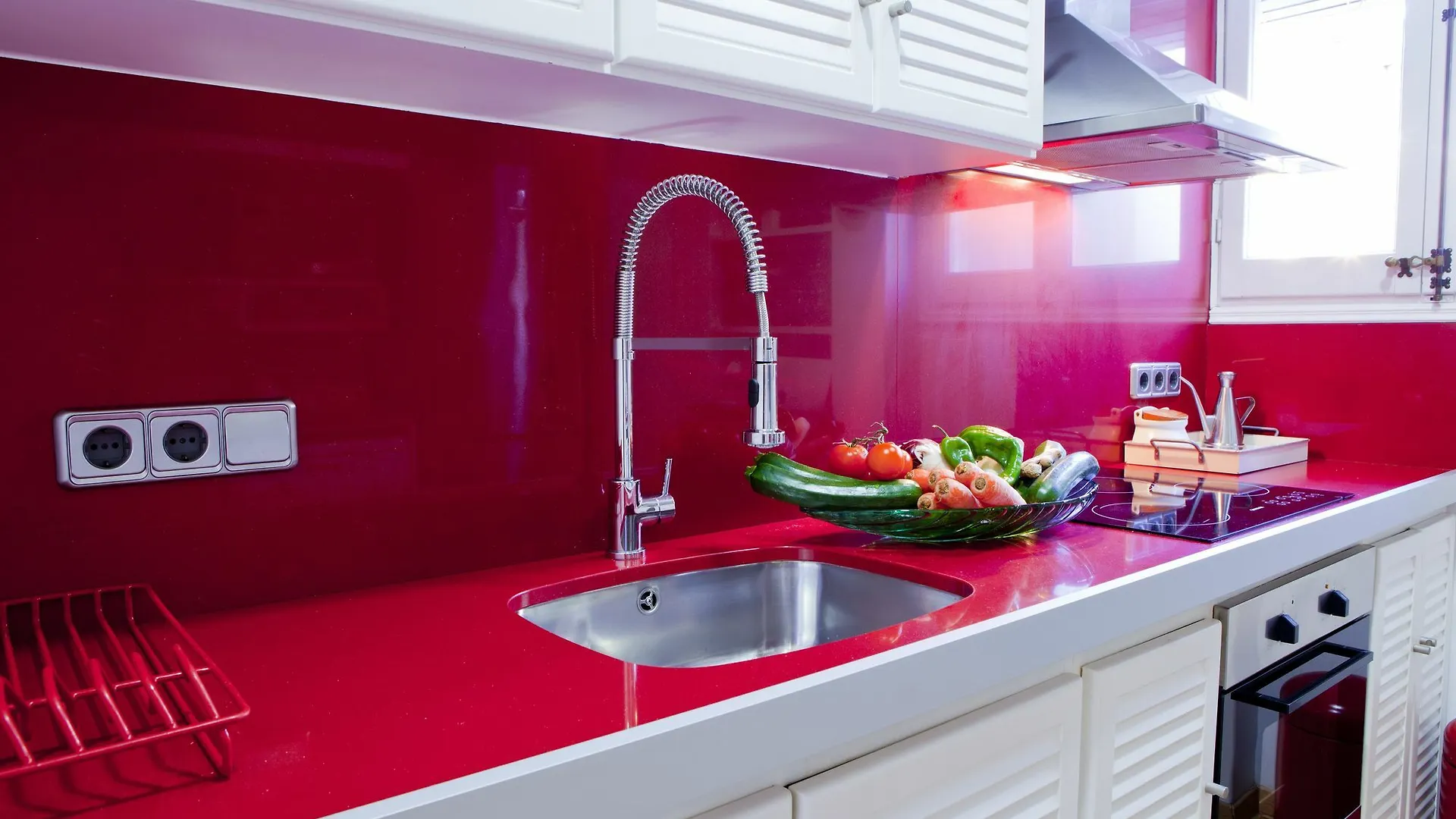 Watermelon - Modernist Terrace Flat II Daire Barselona İspanya